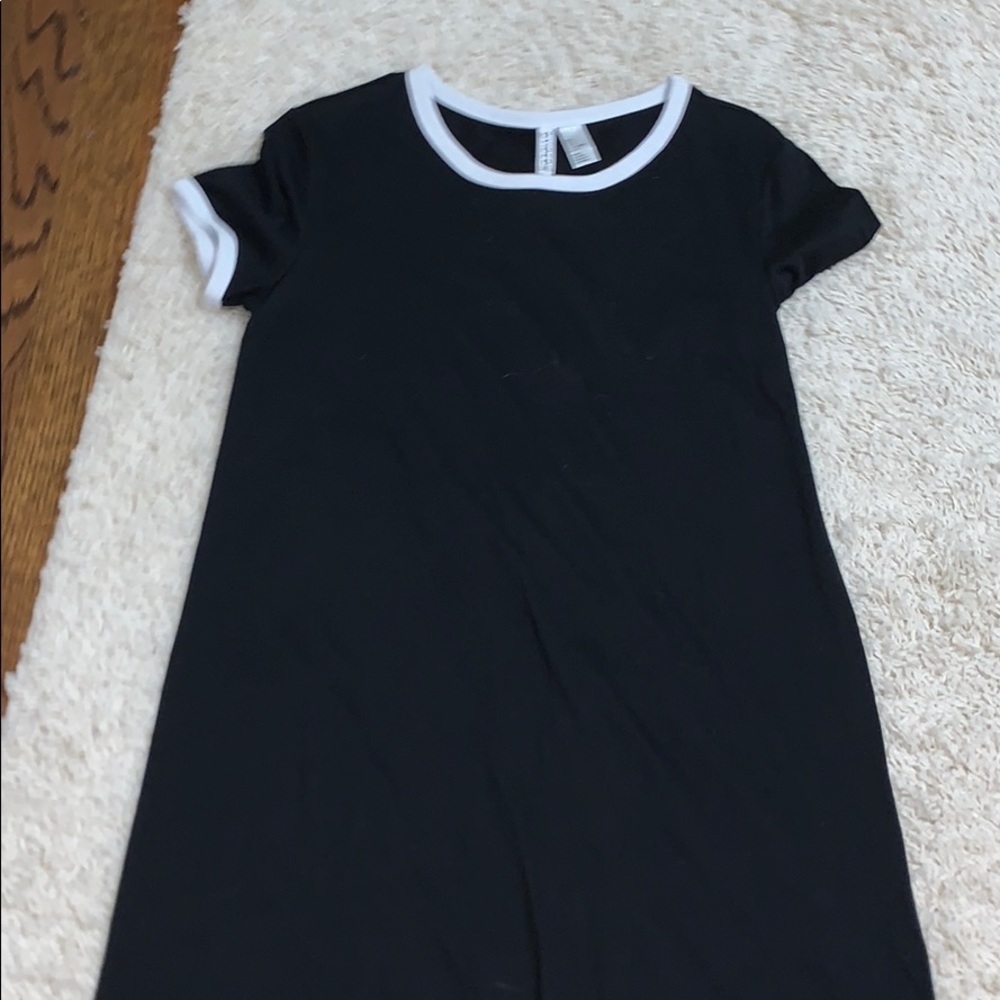 H AND M BRAND NEW CUTE THROW ON DRESS